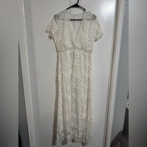 Elegant White Floral Lace Dress